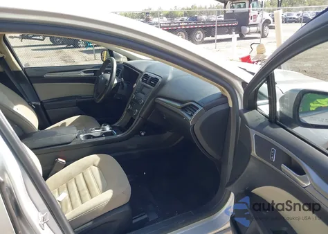 2017 Ford Fusion S из США, поврежденный, VIN 3FA6P0G75HR174382